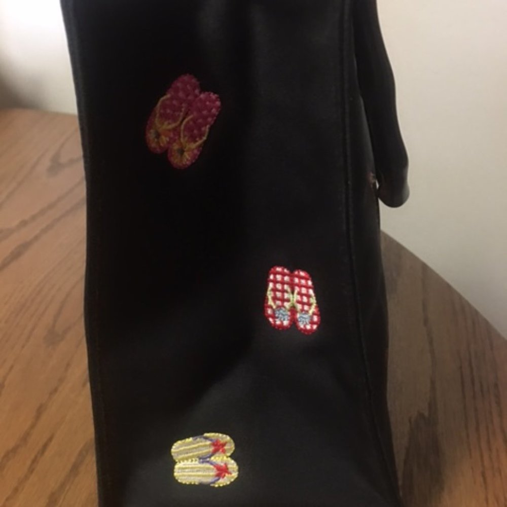 Tianni Flip Flops Purse - Picture 4 of 8